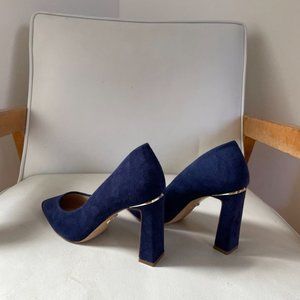 Never worn! Navy Aldo high heels (size 8)